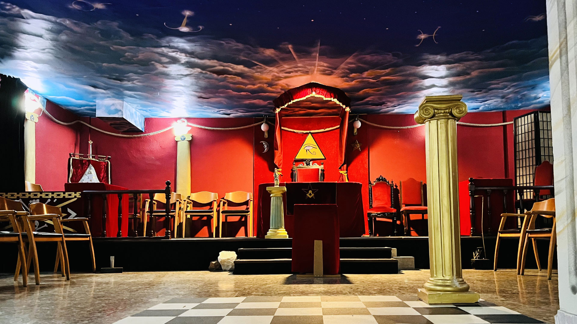 Interior del Templo de la Gran Logia Provincial de Valencia